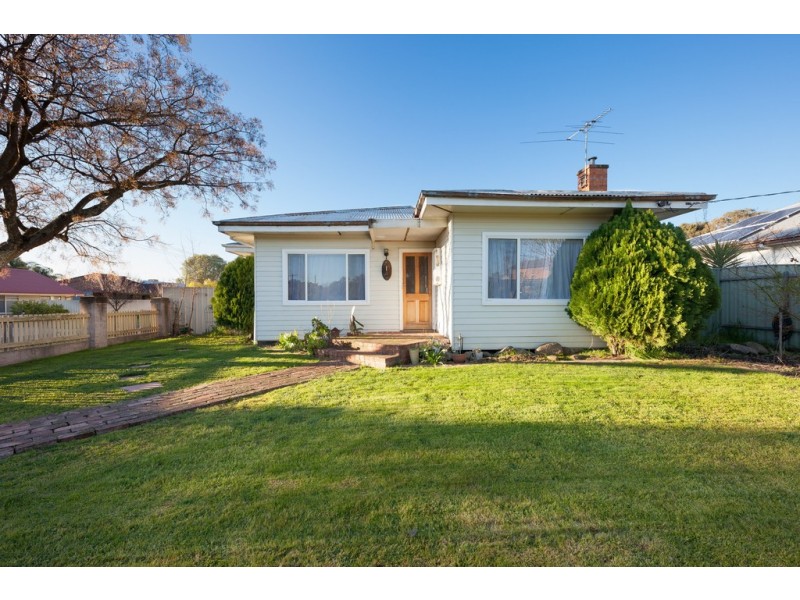70 Lawrence Street, Wodonga VIC 3690