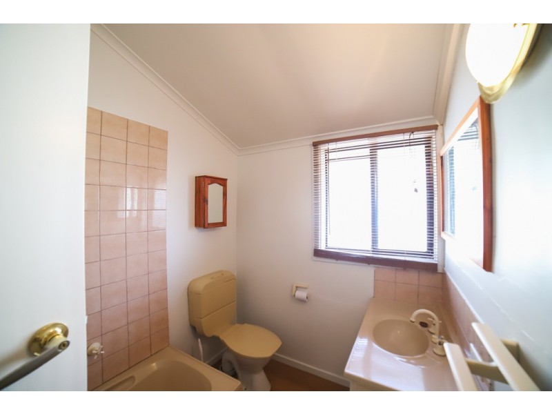 38 Valley Avenue, Mount Beauty VIC 3699