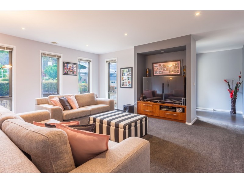 56 Ballara Drive, Wodonga VIC 3690