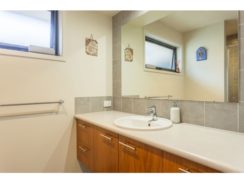 56 Ballara Drive, Wodonga VIC 3690