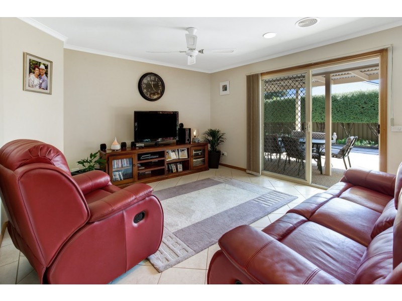 45 Jenny Wren Place, East Albury NSW 2640