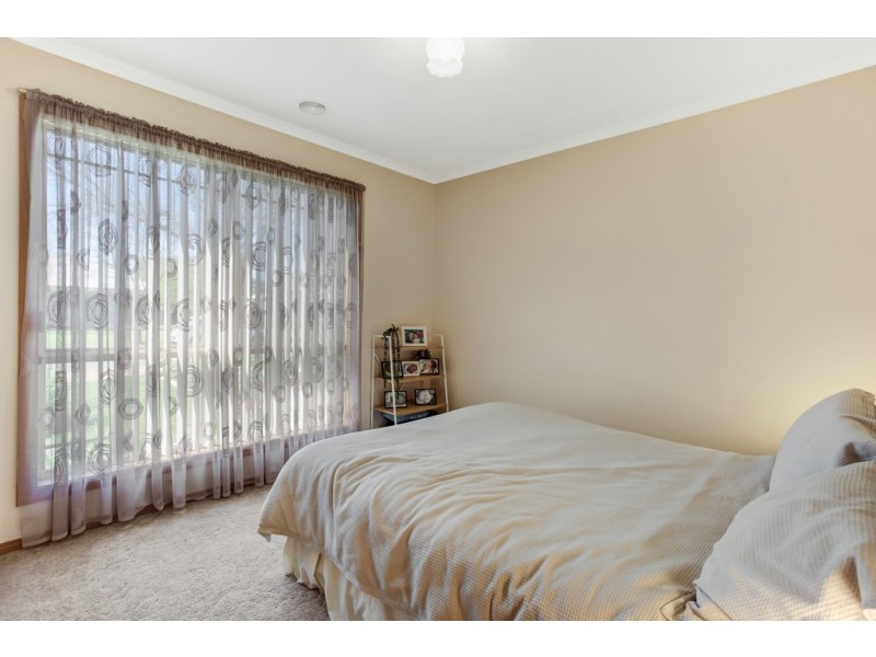 45 Jenny Wren Place, East Albury NSW 2640