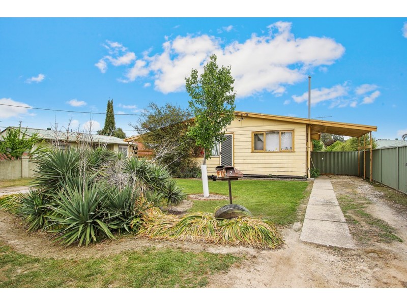 1-2/429 Prune Street, Lavington NSW 2641