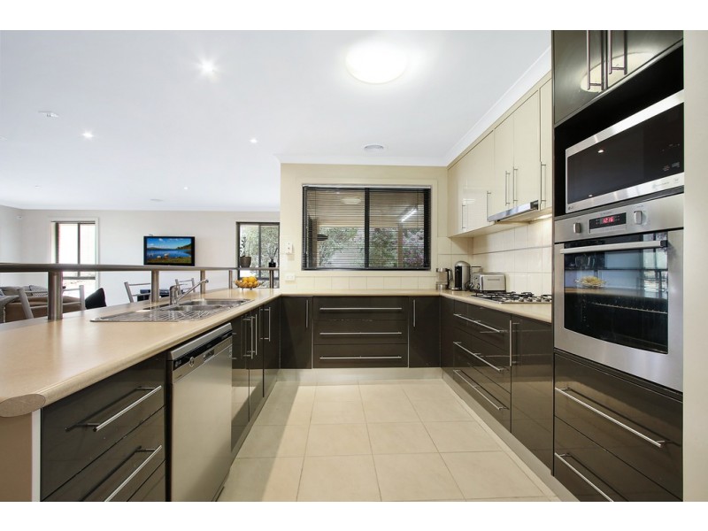 253 Vickers Road, Lavington NSW 2641
