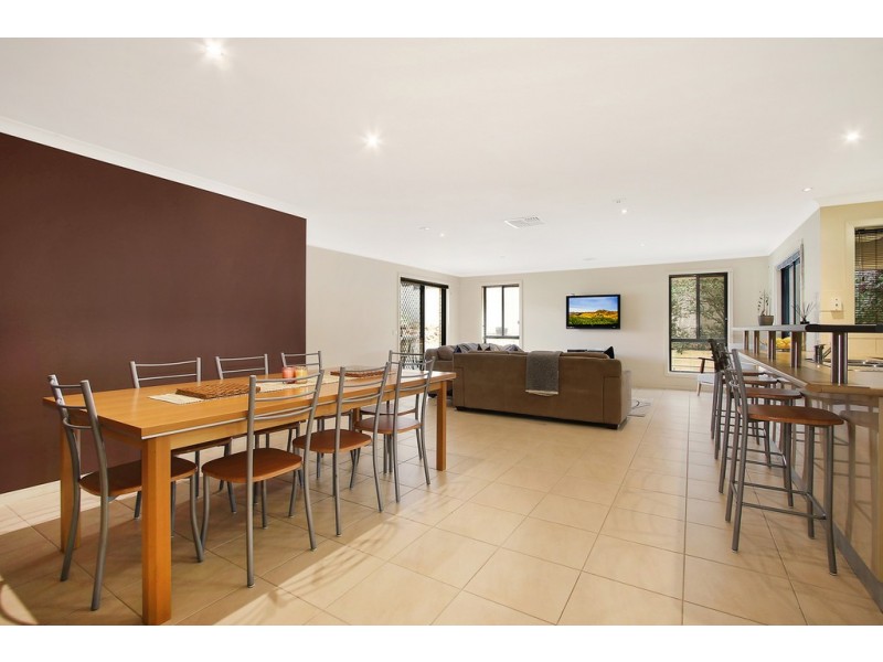 253 Vickers Road, Lavington NSW 2641