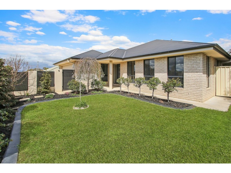 253 Vickers Road, Lavington NSW 2641