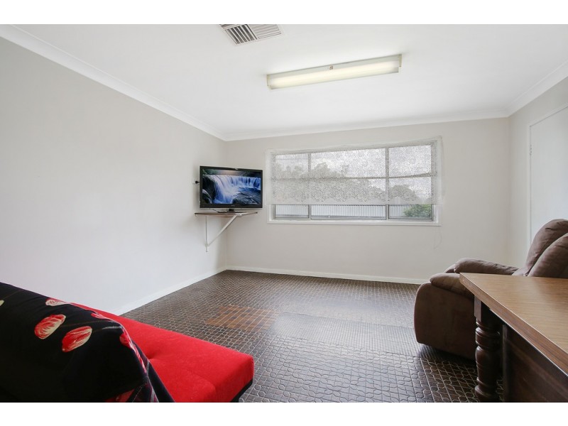 1 Bong Street, Rand NSW 2642
