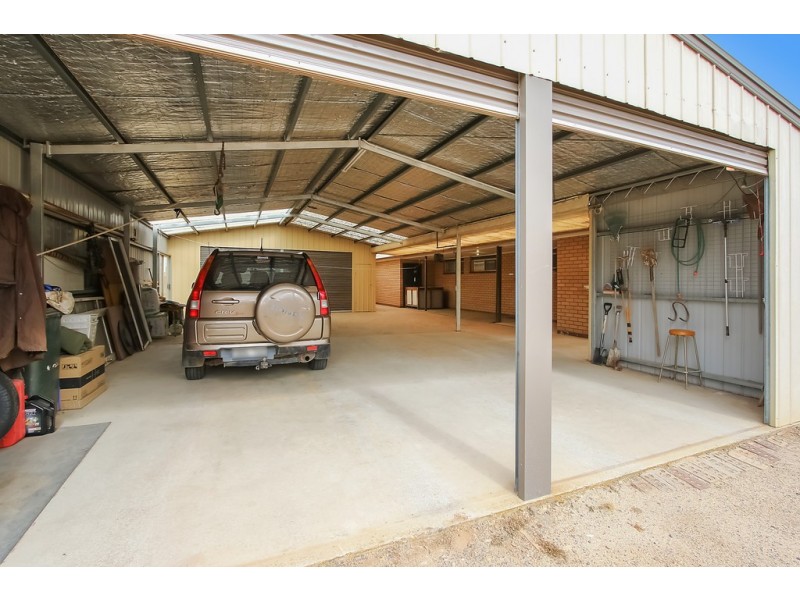 1 Bong Street, Rand NSW 2642