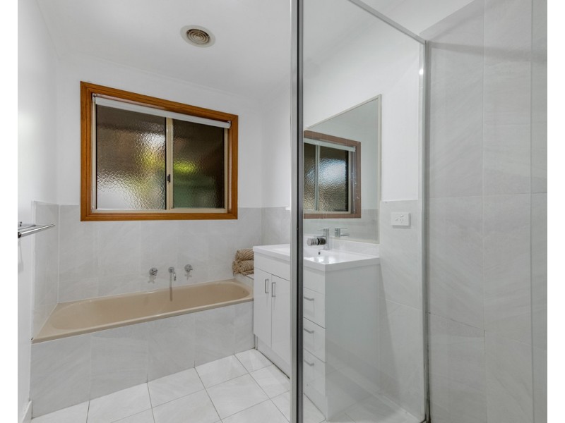 11 Mashie Way, Wodonga VIC 3690