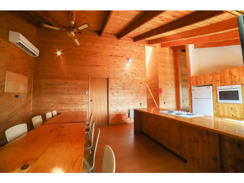 43 Kiewa Valley Highway, Tawonga South VIC 3698