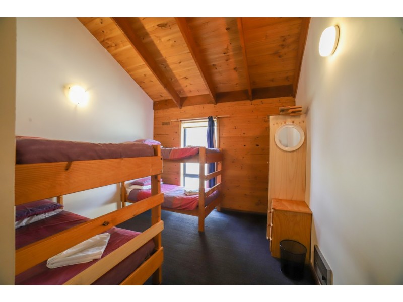 43 Kiewa Valley Highway, Tawonga South VIC 3698