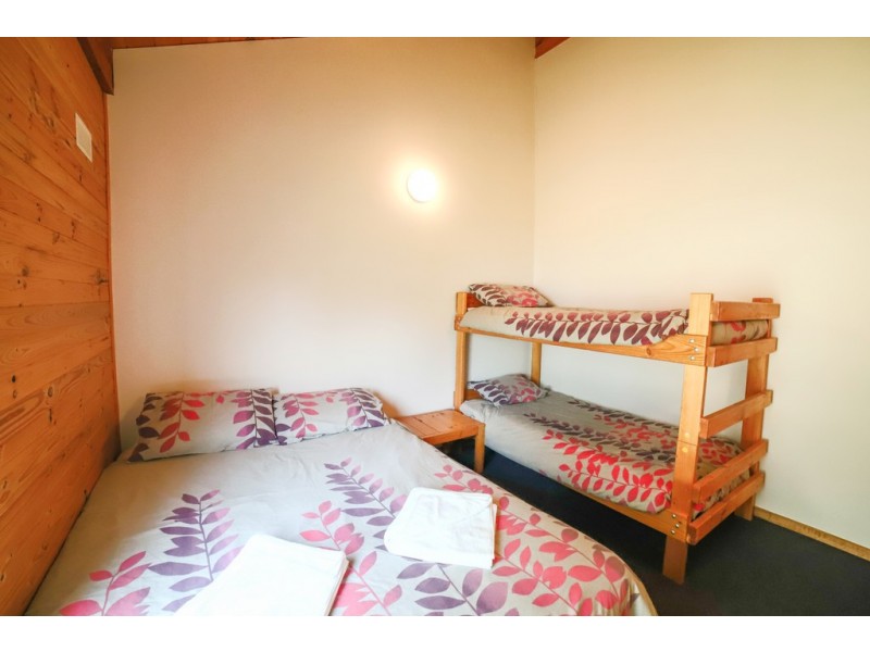 43 Kiewa Valley Highway, Tawonga South VIC 3698