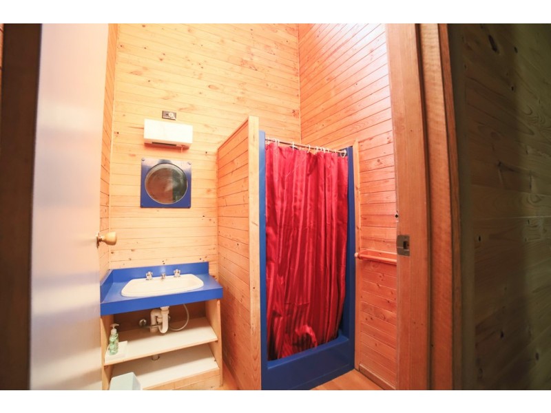 43 Kiewa Valley Highway, Tawonga South VIC 3698