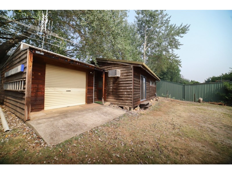 43 Kiewa Valley Highway, Tawonga South VIC 3698