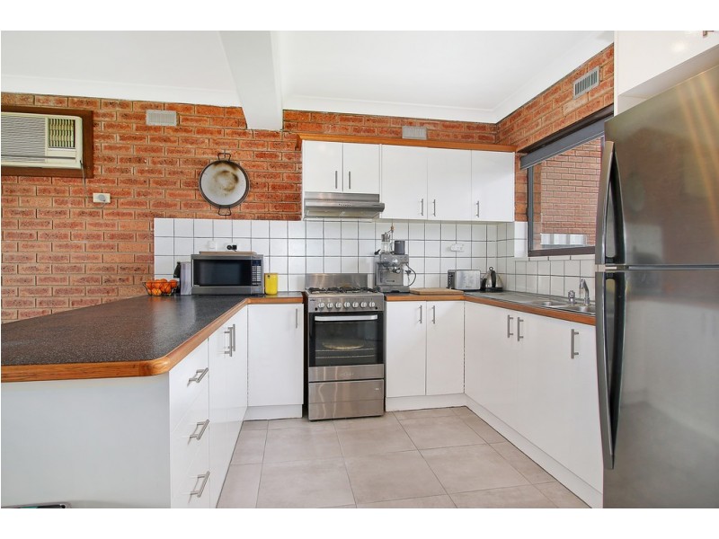 8/2 McKibbin Court, Wodonga VIC 3690