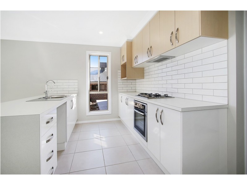11 Throssell Crescent, Wodonga VIC 3690
