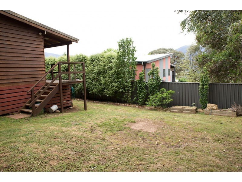 26 Coolumbooka Avenue, Tawonga South VIC 3698