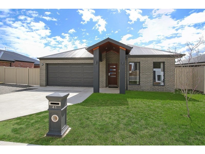 41 Gratwick View, Wodonga VIC 3690