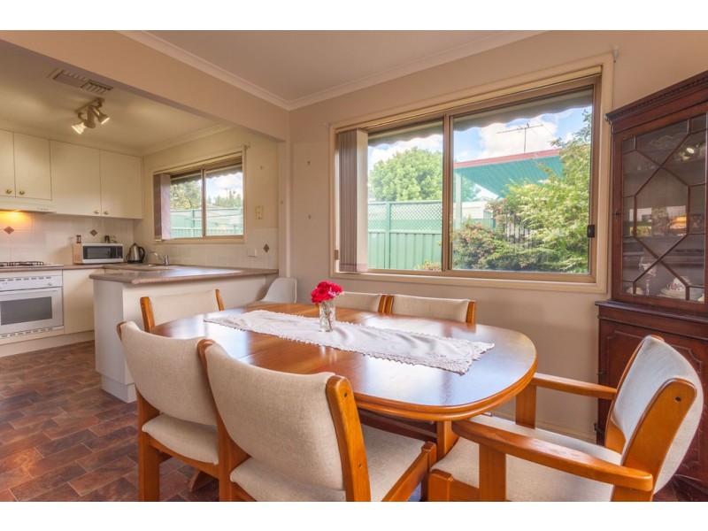 19 Lightwood Drive, Wodonga VIC 3690
