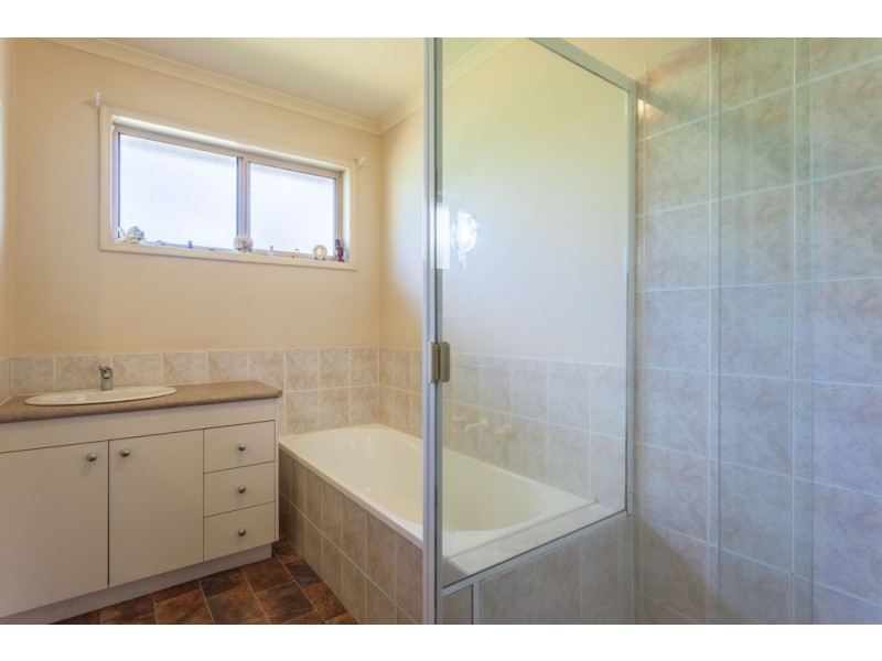 19 Lightwood Drive, Wodonga VIC 3690