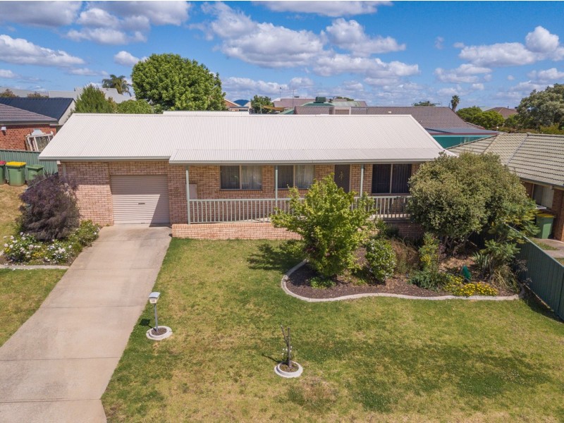 19 Lightwood Drive, Wodonga VIC 3690