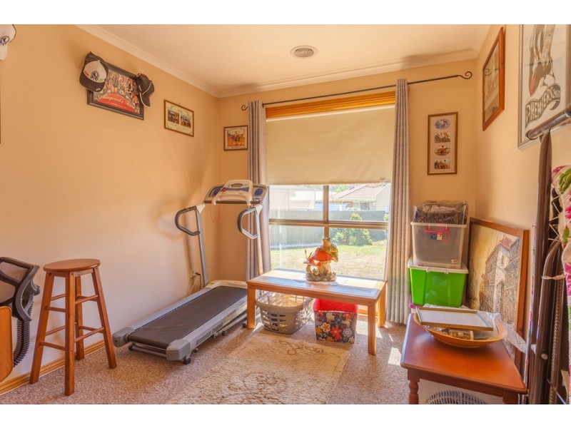 8 Martin Street, Corowa NSW 2646