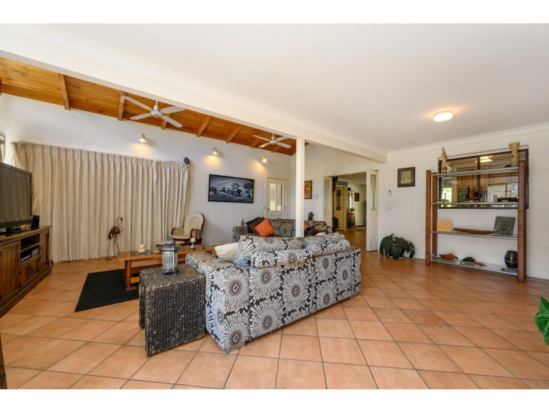 39 Barton Drive, Baranduda VIC 3691