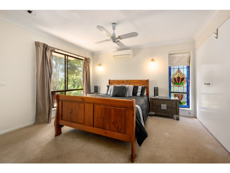 39 Barton Drive, Baranduda VIC 3691