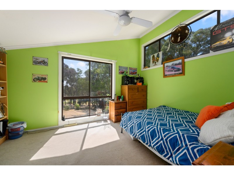 39 Barton Drive, Baranduda VIC 3691