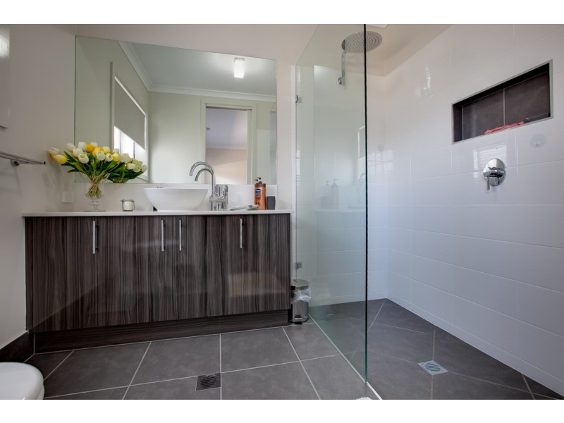 35 Axford Boulevard, Wodonga VIC 3690