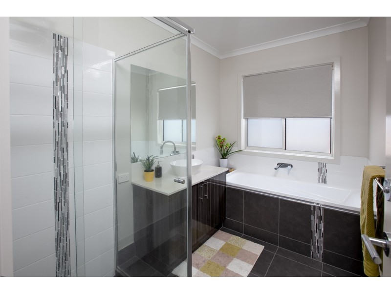 35 Axford Boulevard, Wodonga VIC 3690