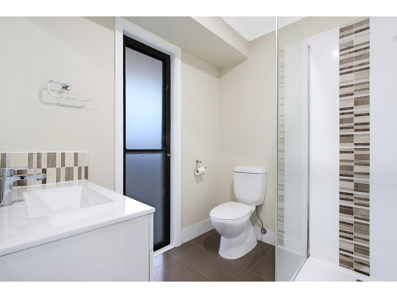 57 EMERALD AVENUE, West Wodonga VIC 3690