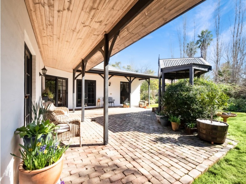 14 Dominic Drive, Wodonga VIC 3690