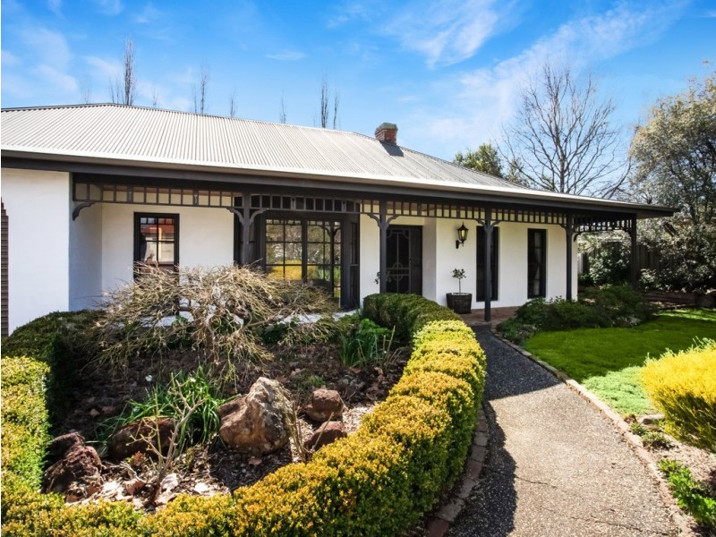 14 Dominic Drive, Wodonga VIC 3690