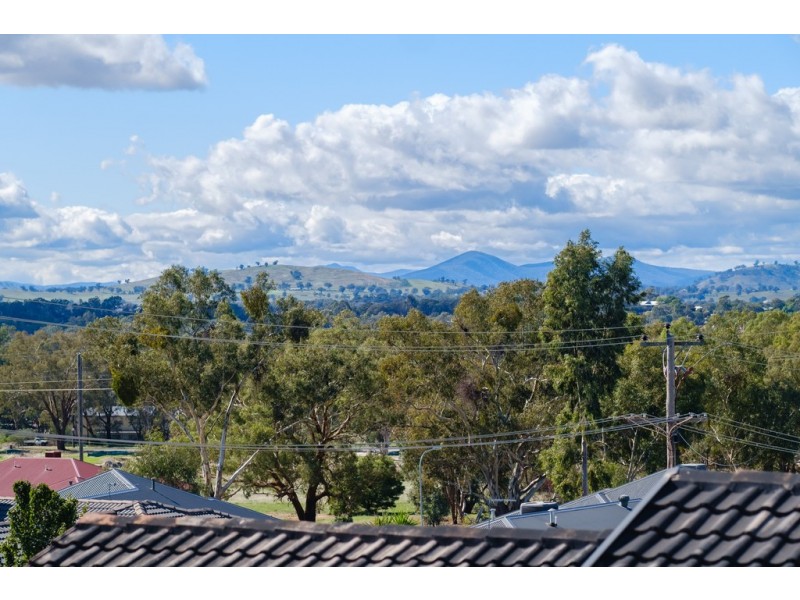 259 Vickers Road, Lavington NSW 2641