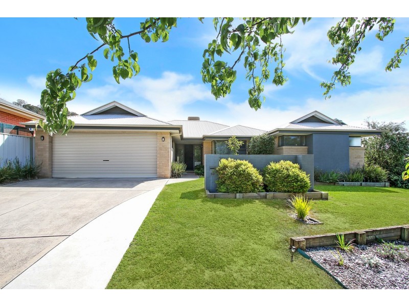 93 Barton Street, Wodonga VIC 3690