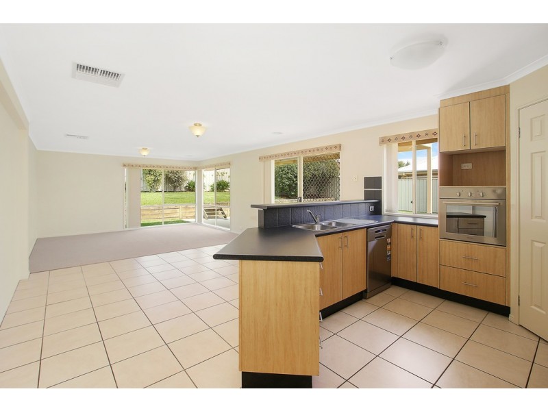 7 Prestwick Place, Wodonga VIC 3690