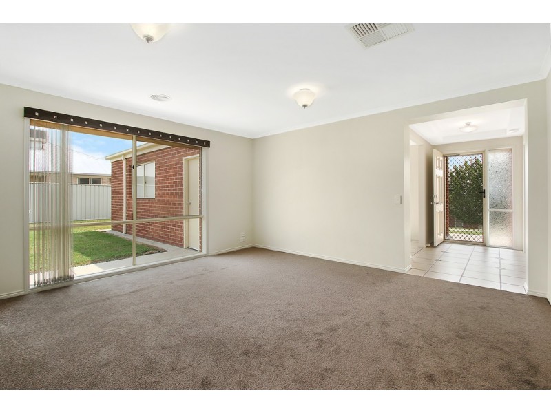 7 Prestwick Place, Wodonga VIC 3690