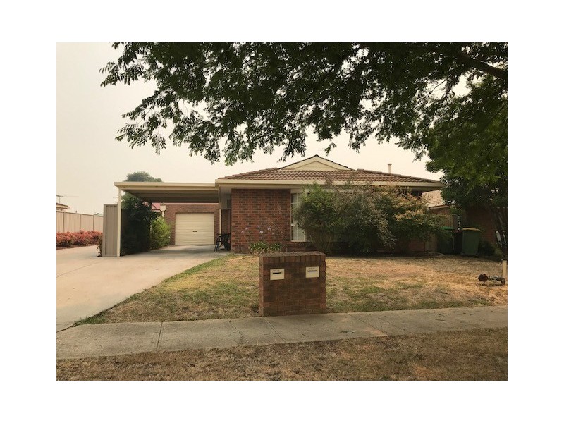 1 30 KYLE COURT, West Wodonga VIC 3690