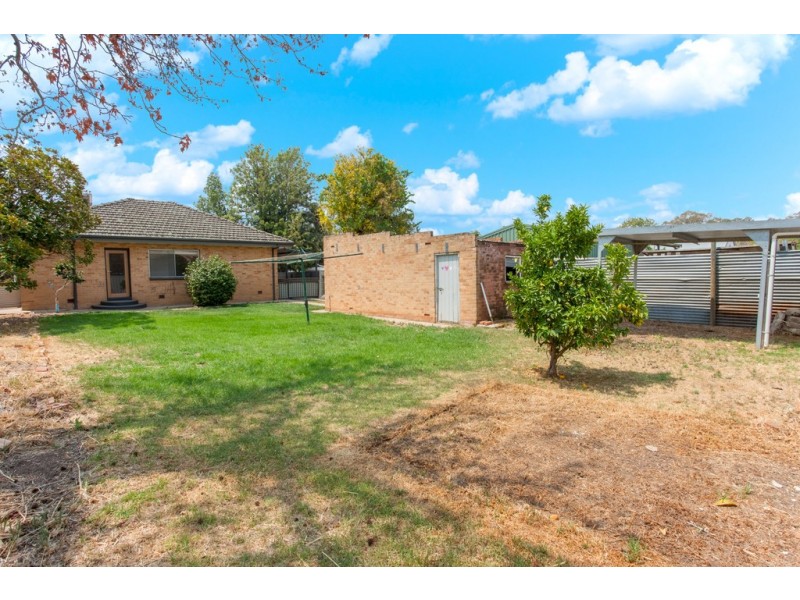 12 Murray Street, Corowa NSW 2646