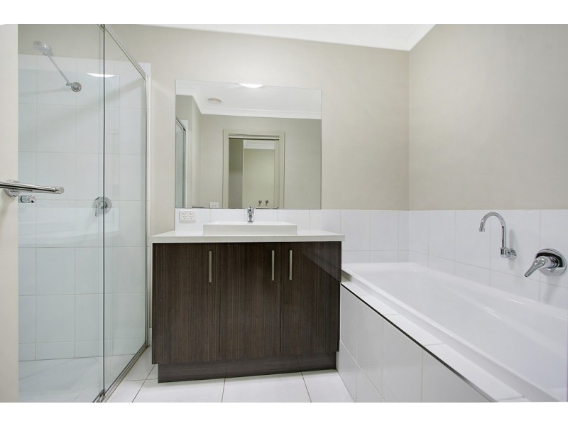 70 Margaret Court Drive, Baranduda VIC 3691