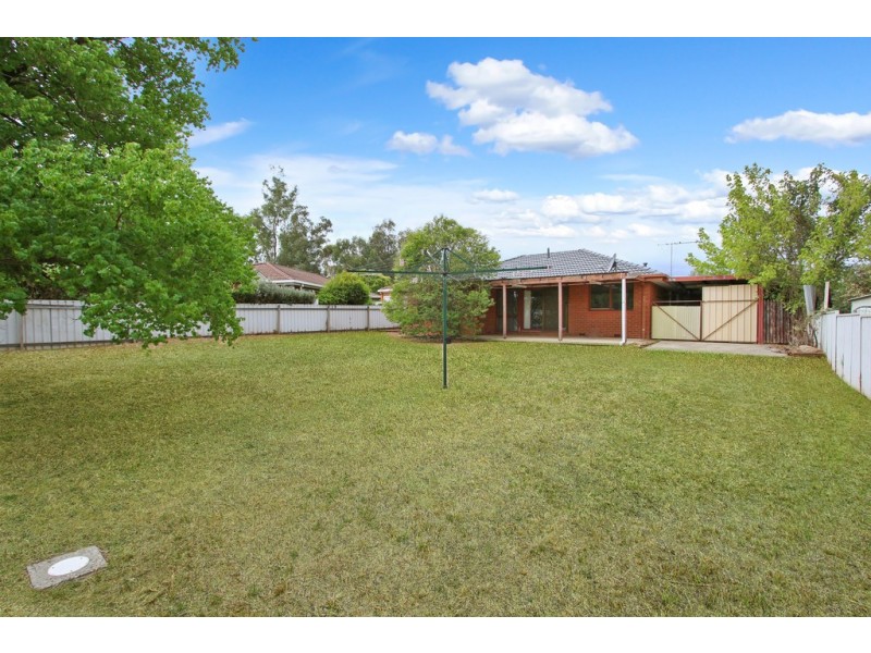 7 Valverde Court, Thurgoona NSW 2640