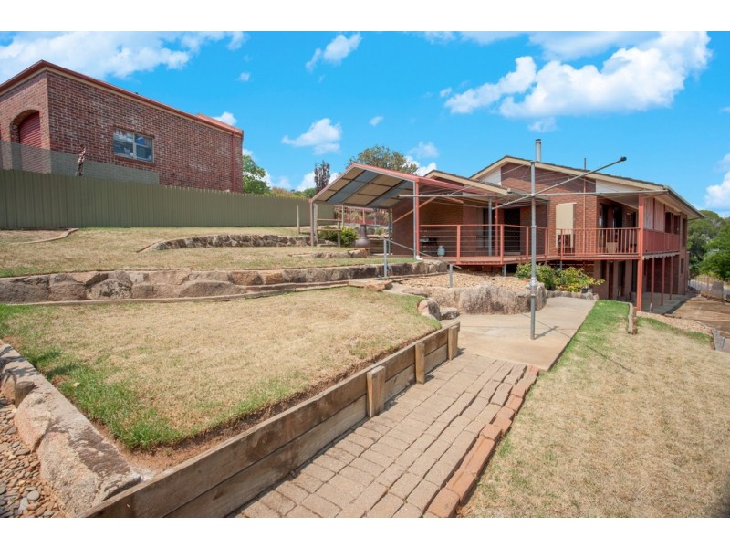 405 Carlma Crescent, Lavington NSW 2641