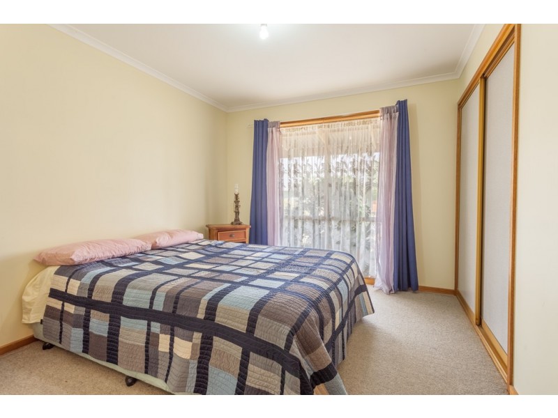 42 Beryl Drive, Corowa NSW 2646