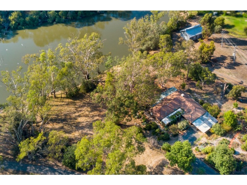 27-31 Lone Pine Avenue, Corowa NSW 2646