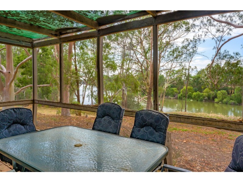 27-31 Lone Pine Avenue, Corowa NSW 2646