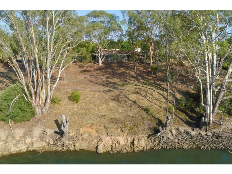 27-31 Lone Pine Avenue, Corowa NSW 2646