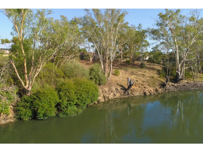 27-31 Lone Pine Avenue, Corowa NSW 2646