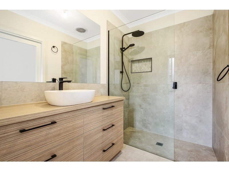 89 Smiggins Drive, Thurgoona NSW 2640