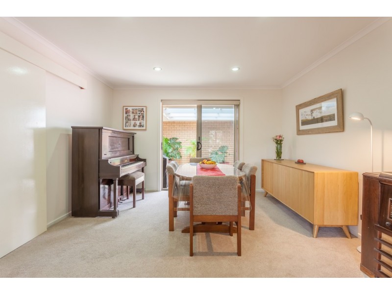22 Fleming Drive, Corowa NSW 2646